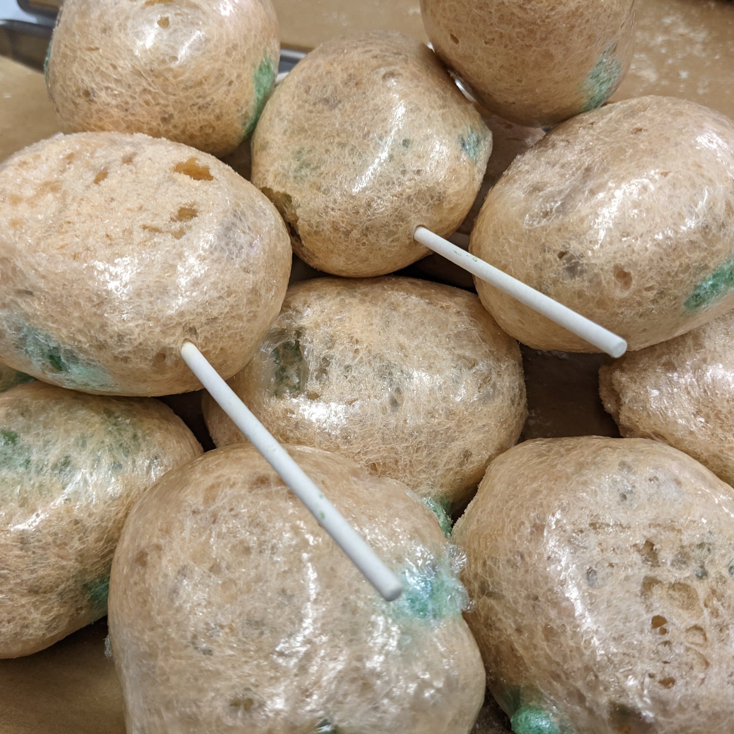 Caramel Apple Blimps (Caramel Apple Pops)